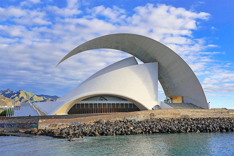 7 Striking Concrete Buildings around the World - IVS School Of Design